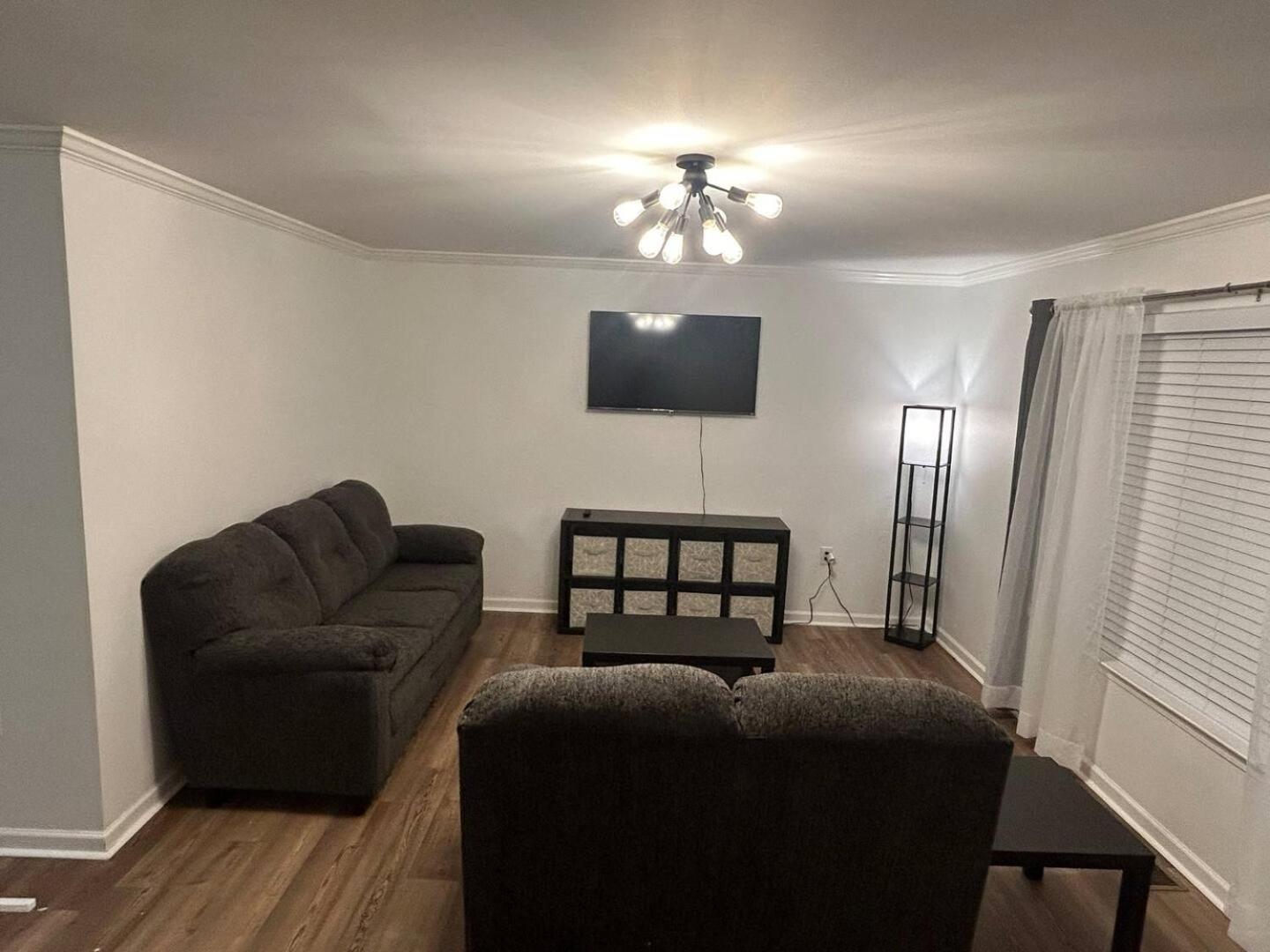 The Noble At Albemarle Apartamento